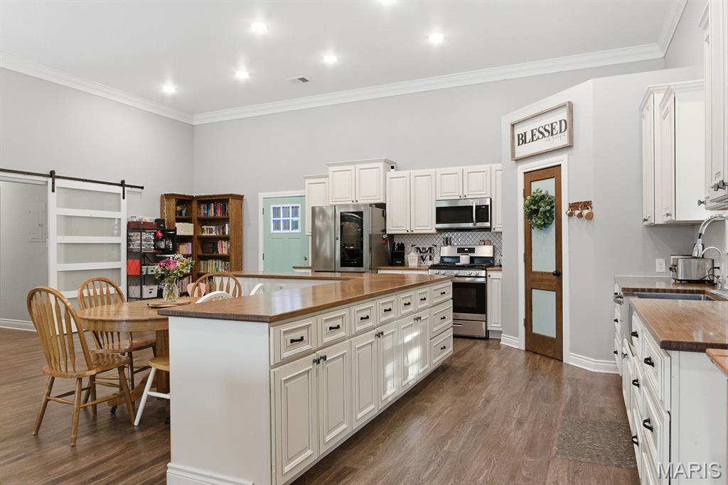 1821 N Jefferson Street Property Photo 18