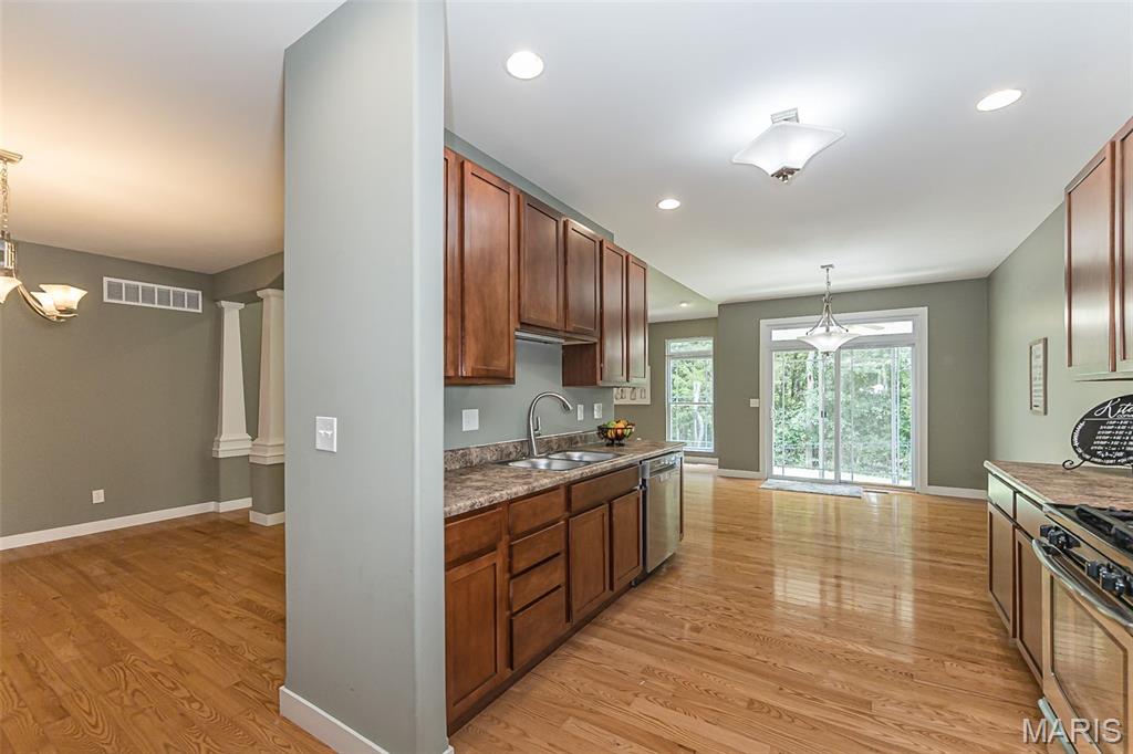 110 Sunset Villa Court Property Photo 13