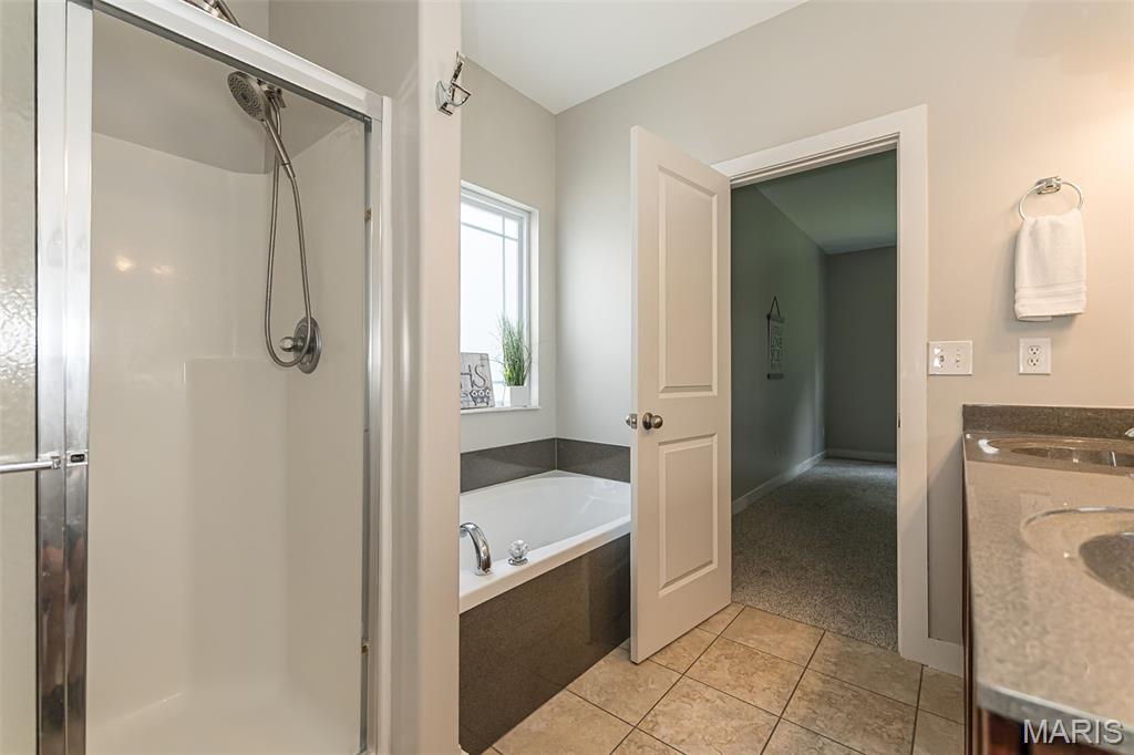 110 Sunset Villa Court Property Photo 28