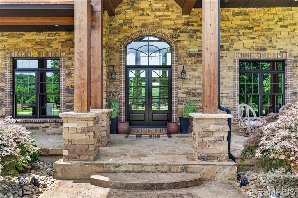 2447 Highway N Property Photo 12