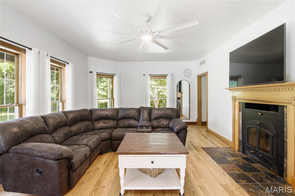 2838 Woodson Drive Property Photo 12