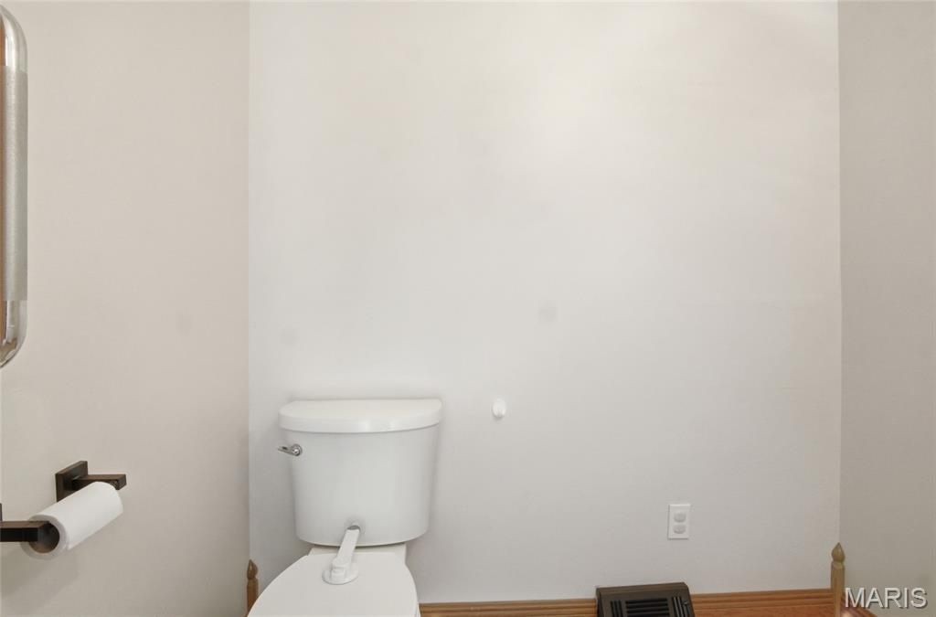 2838 Woodson Drive Property Photo 21