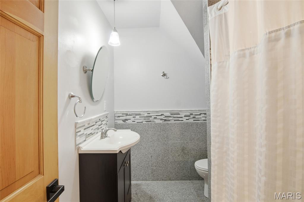 2838 Woodson Drive Property Photo 29