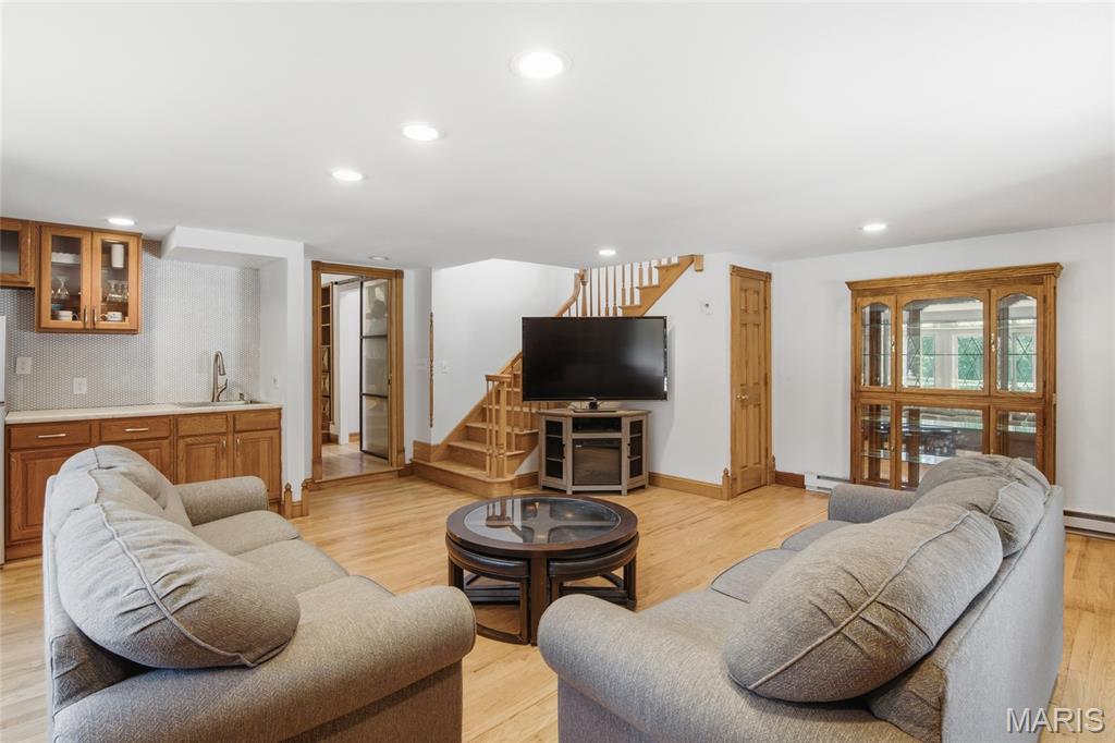 2838 Woodson Drive Property Photo 45