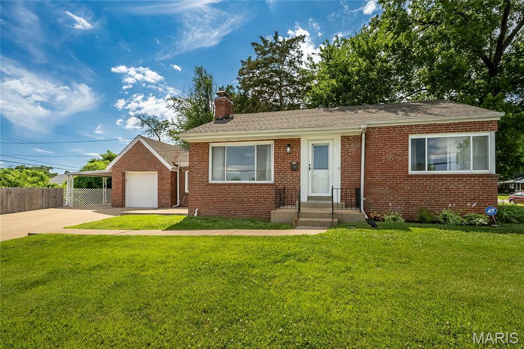 6300 Ashwell Drive Property Photo 2