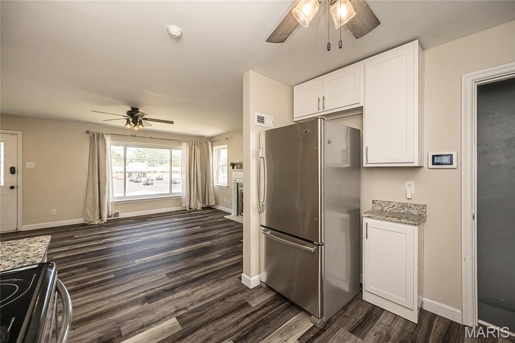 6300 Ashwell Drive Property Photo 10