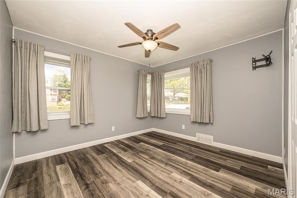6300 Ashwell Drive Property Photo 14