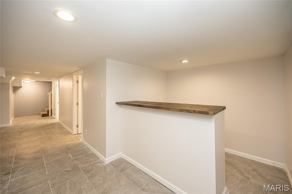 6300 Ashwell Drive Property Photo 25