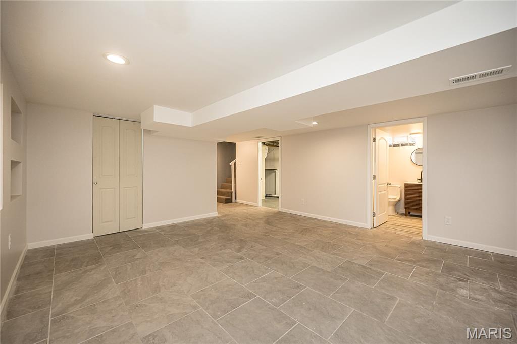 6300 Ashwell Drive Property Photo 27