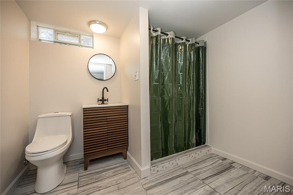 6300 Ashwell Drive Property Photo 28