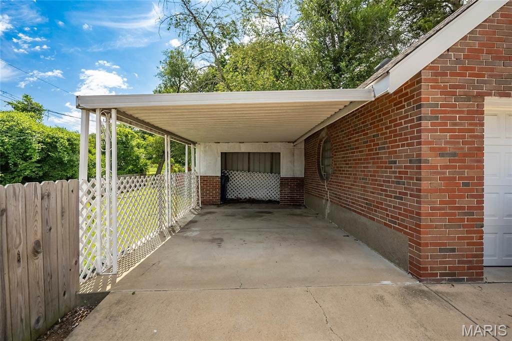 6300 Ashwell Drive Property Photo 37
