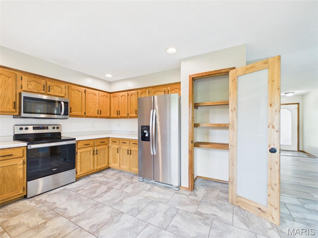 24625 Spencer Road Property Photo 16