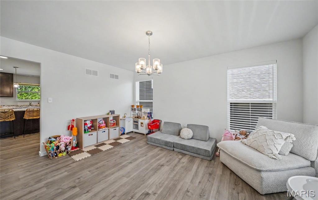 3131 White Pine Drive Property Photo 4