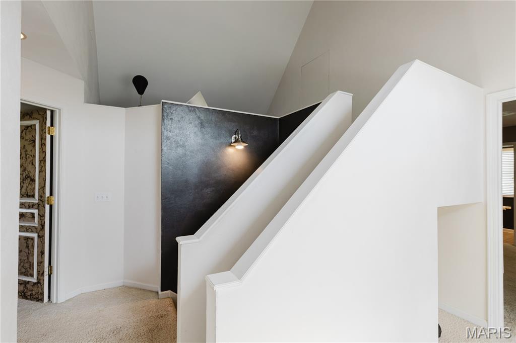 42 Hickory Street Property Photo 34