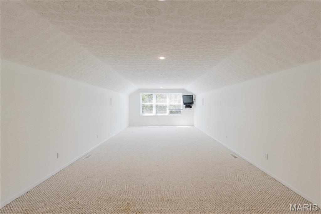 42 Hickory Street Property Photo 60