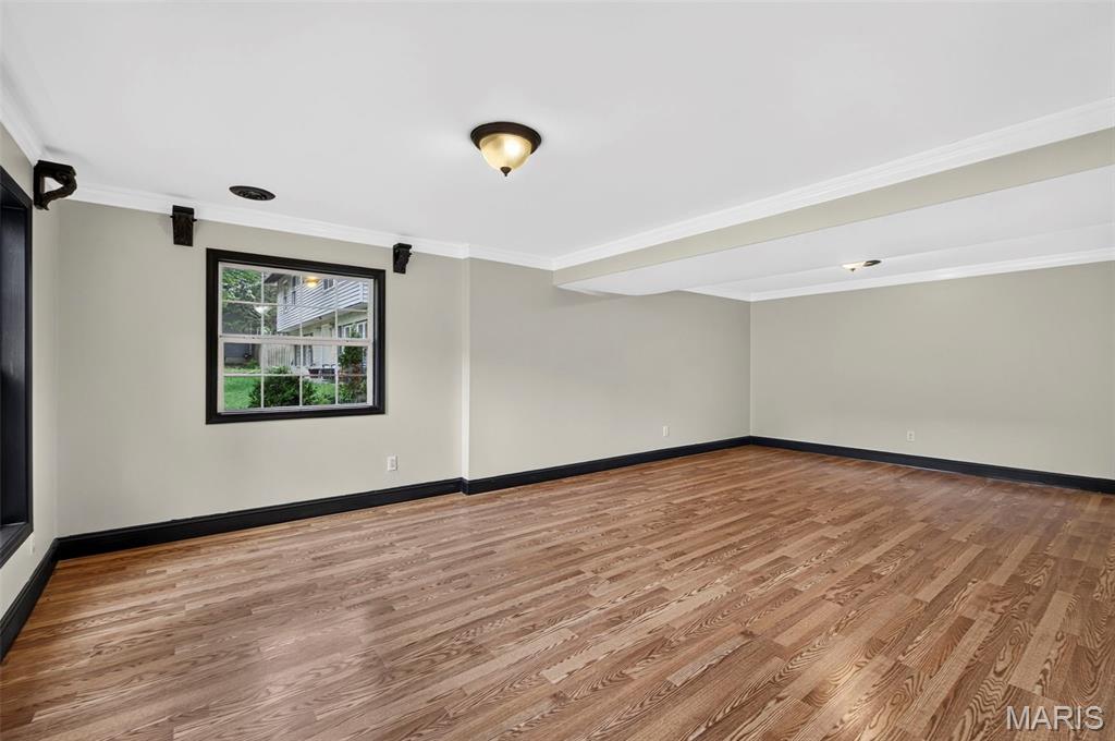 711 Montbrook Drive Property Photo 5