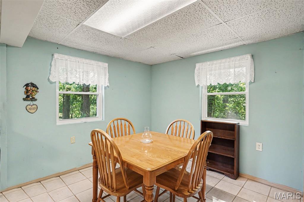 5072 Oak Tree Lane Property Photo 21