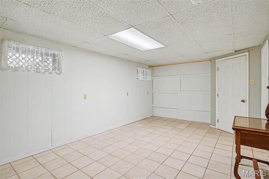 5072 Oak Tree Lane Property Photo 25