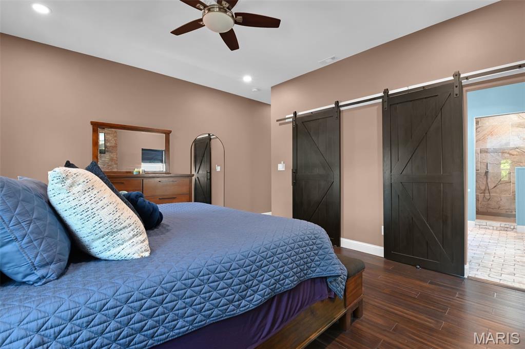4033 Cleveland Avenue Property Photo 21
