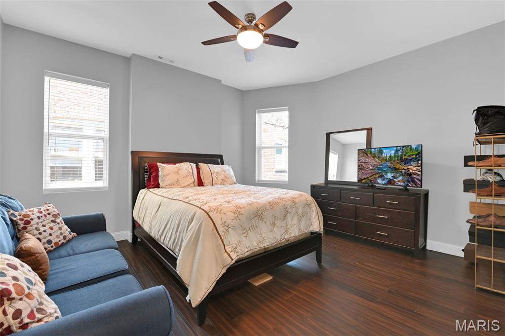 4033 Cleveland Avenue Property Photo 27