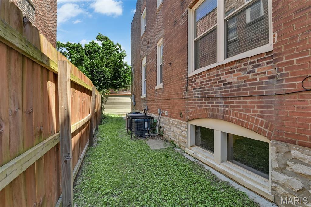 4033 Cleveland Avenue Property Photo 40