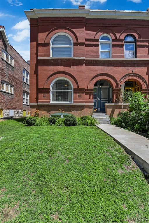 4033 Cleveland Avenue Property Photo 47