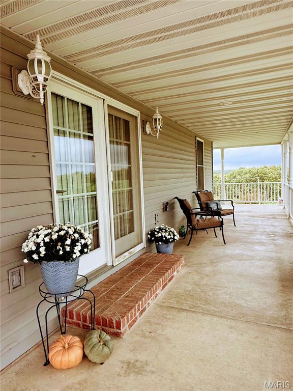 30998 Gifford Trail Property Photo 3