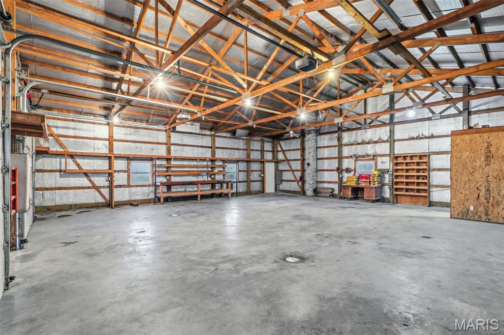 30998 Gifford Trail Property Photo 45