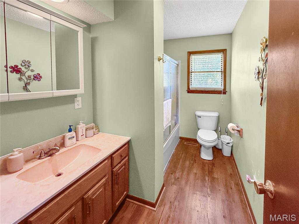 180 E Woodard Street Property Photo 22