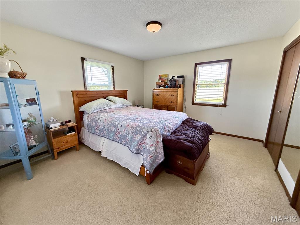 180 E Woodard Street Property Photo 23