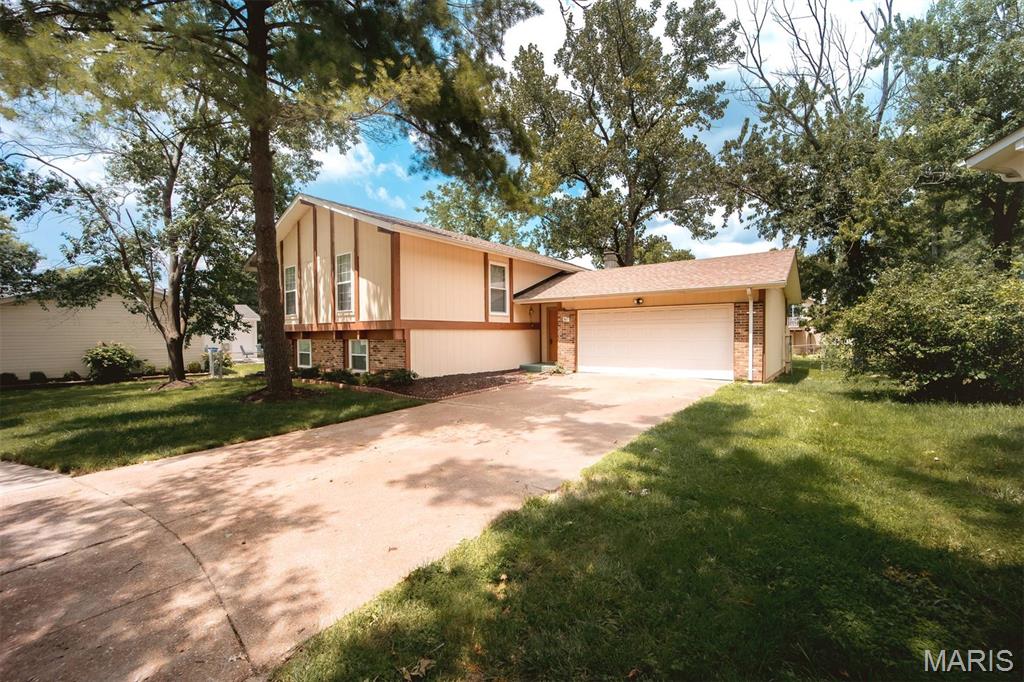 367 Napoli Court Property Photo 2