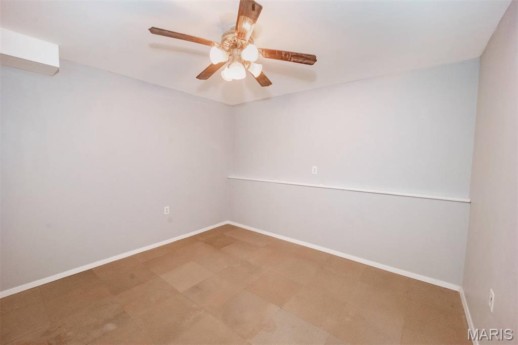 367 Napoli Court Property Photo 34