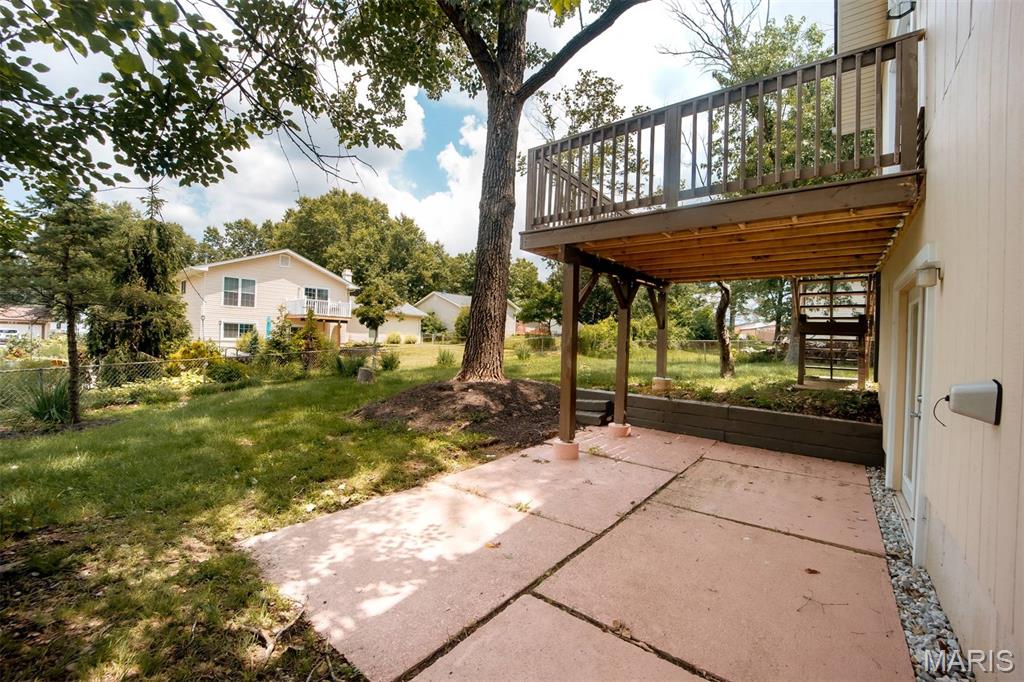 367 Napoli Court Property Photo 37