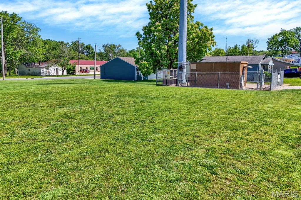 N Faulkner A N Faulkner Avenue Property Photo 8