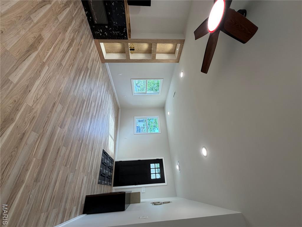 214 Cook Avenue Property Photo 14