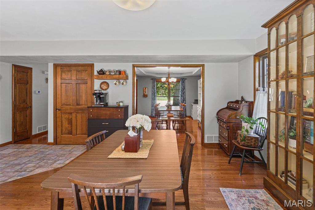 404 Hunters Glen Property Photo 19