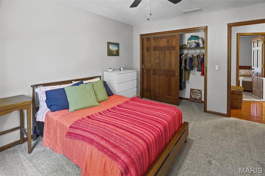 404 Hunters Glen Property Photo 39