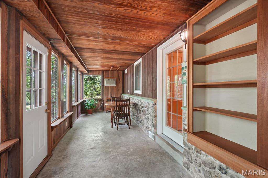 7957 County Line Road Property Photo 13