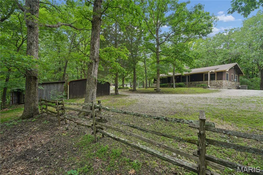 7957 County Line Road Property Photo 28