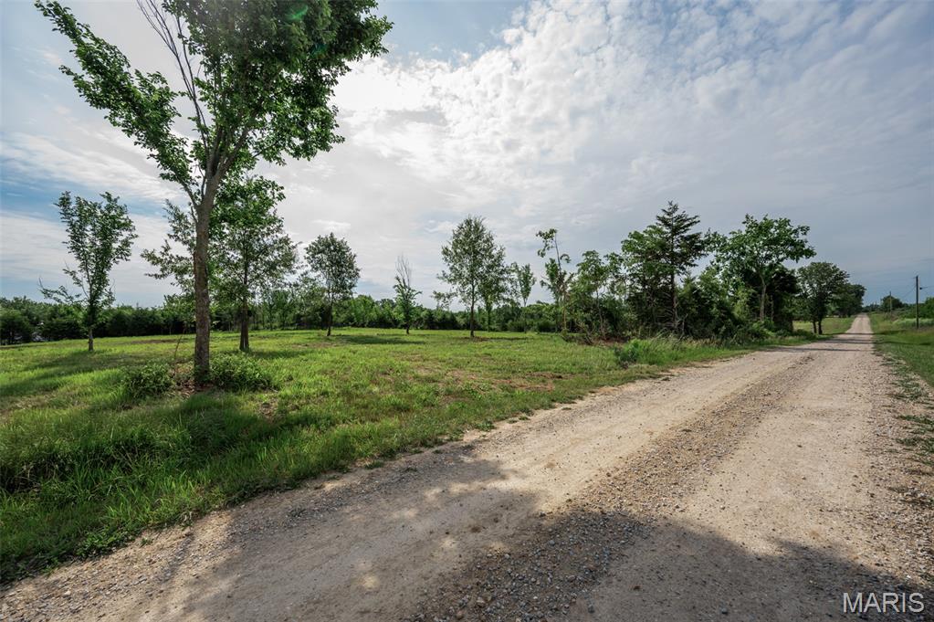 7 Halyon Estates Property Photo 6