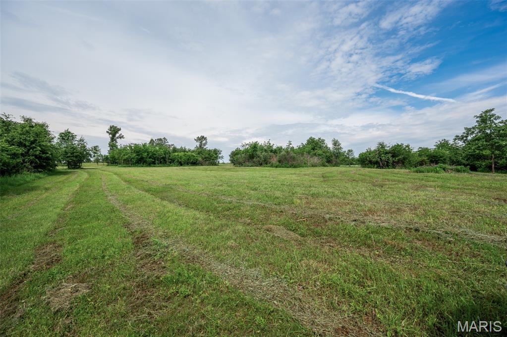 9 Halyon Estates Property Photo 4