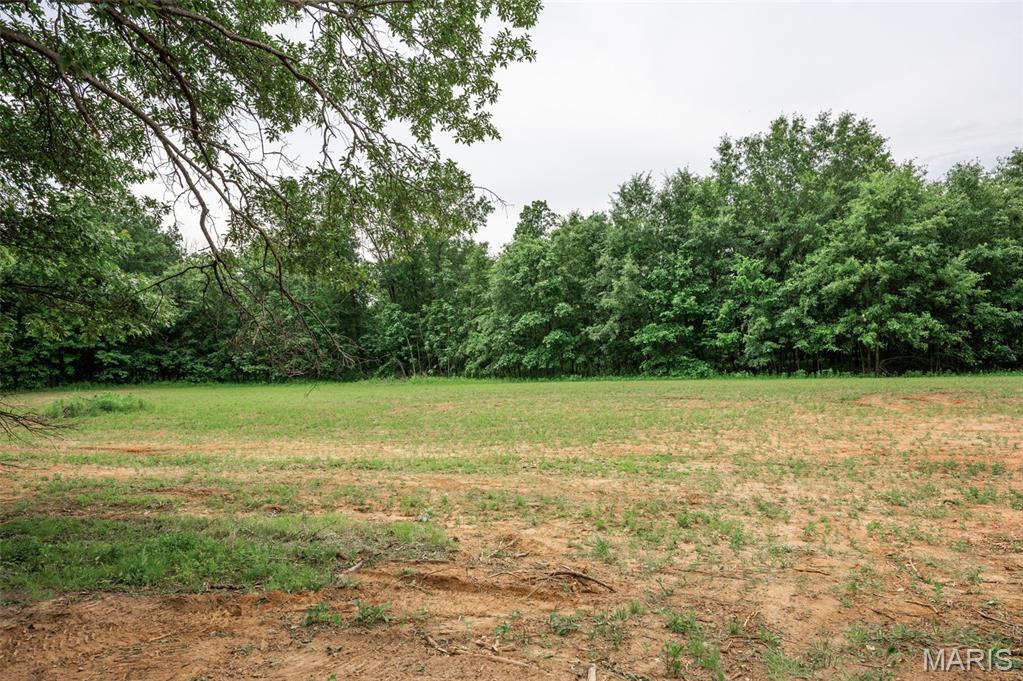 16 Halyon Estates Property Photo 6