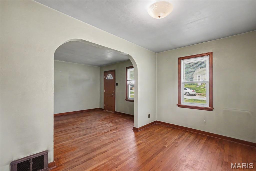 511 Averill Avenue Property Photo 7