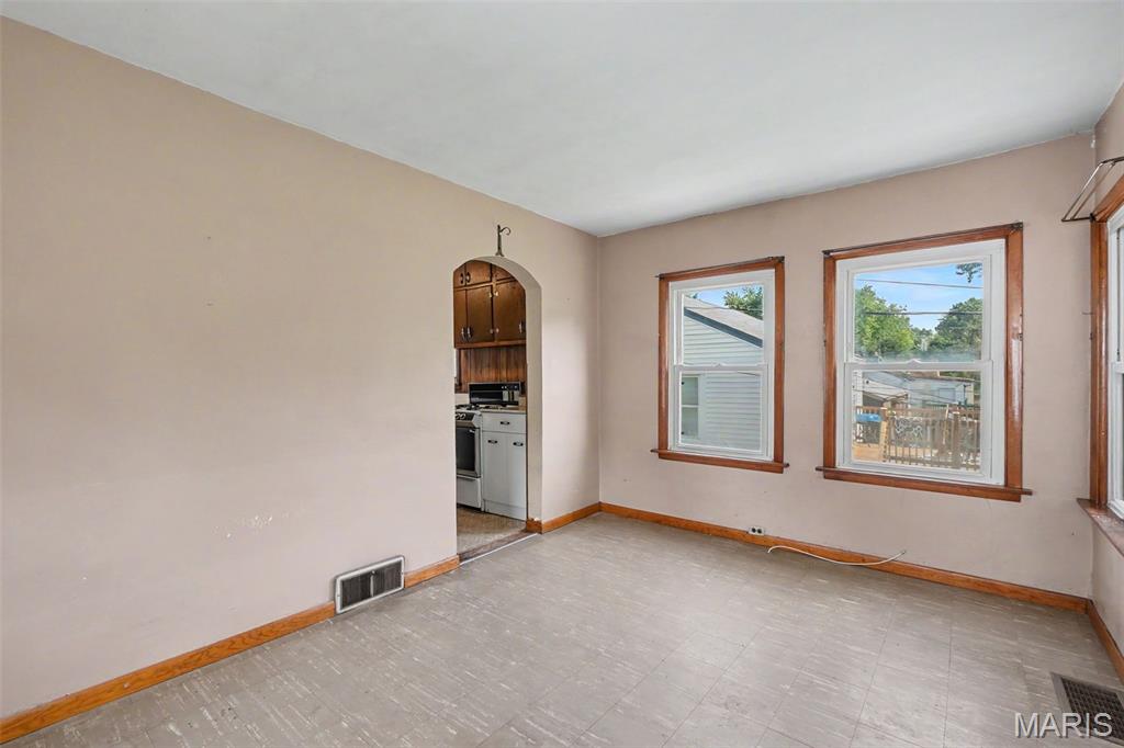 511 Averill Avenue Property Photo 13