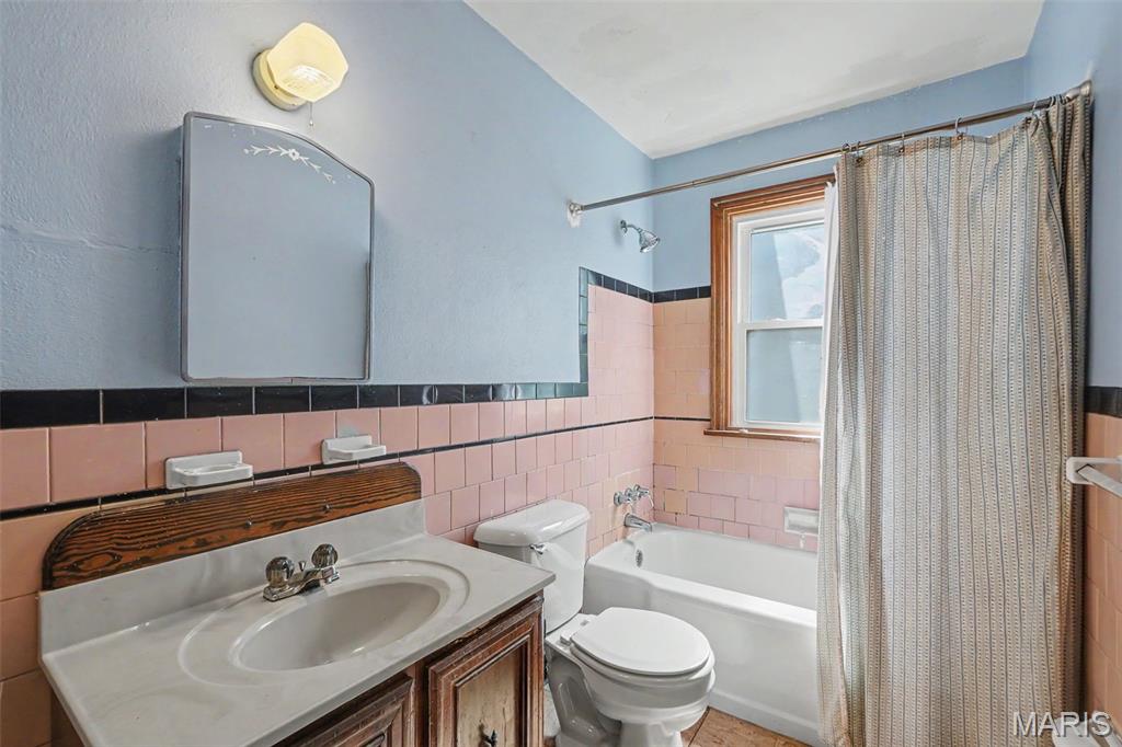 511 Averill Avenue Property Photo 18