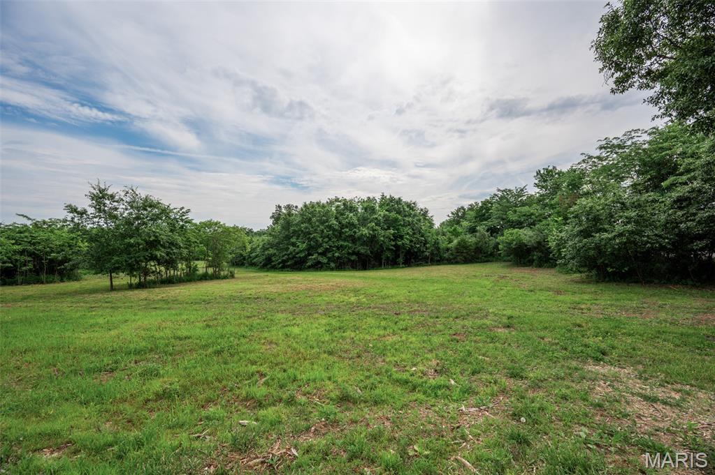 21 Halyon Estates Property Photo 7
