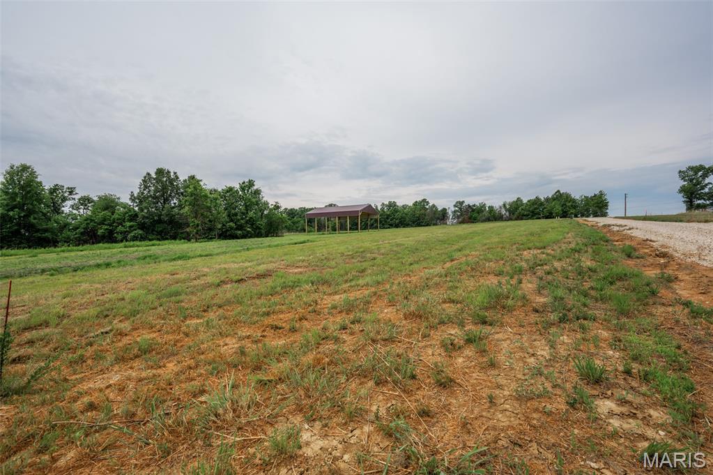 24 Halyon Estates Property Photo 11