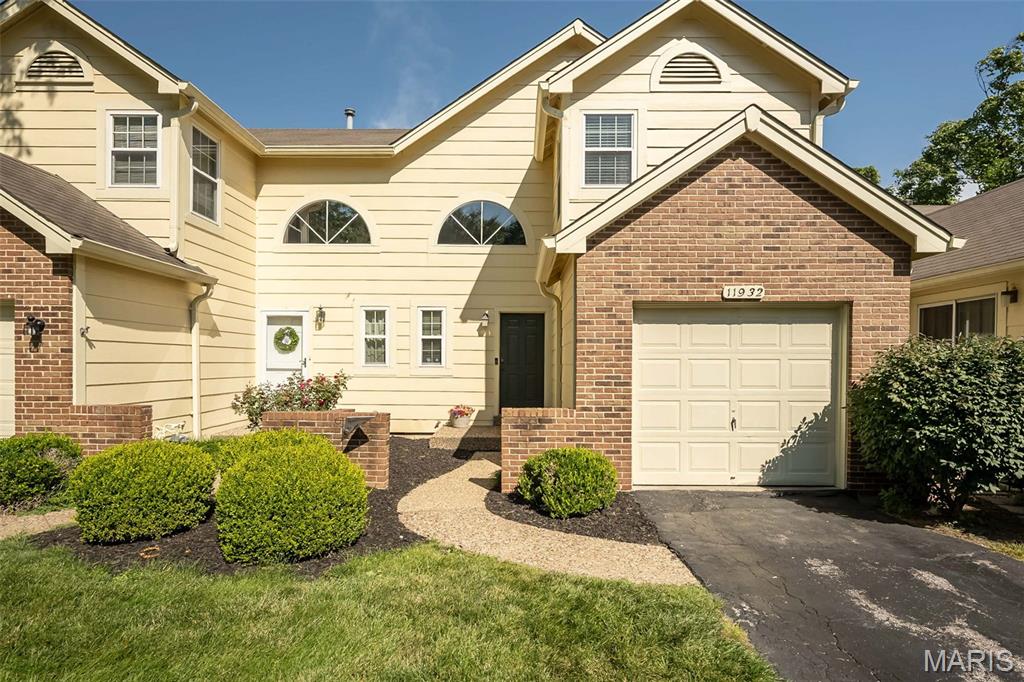 11932 Autumn Lakes Drive Property Photo 1