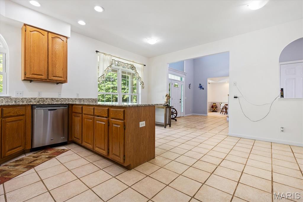 4 Hahn Estate Road Property Photo 17
