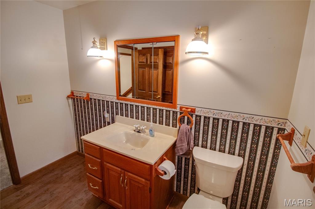 420 Ellison Street Property Photo 38